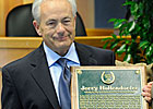 Hollendorfer Honored at Racing Hall of Fame Hollendorfer Honored at Racing Hall of Fame