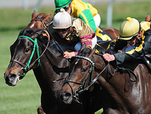 'Stroll Pulls 50-1 Appalachian Upset 'Stroll Pulls 50-1 Appalachian Upset
