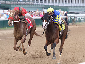 Favored Ailalea Holds Off Longshot in Dogwood Favored Ailalea Holds Off Longshot in Dogwood