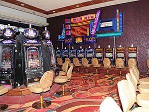 NY Racetracks Touting Expansion Benefits NY Racetracks Touting Expansion Benefits