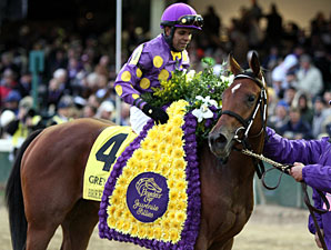 Awesome Feather Sells for $2.3 Million at F-T Awesome Feather Sells for $2.3 Million at F-T