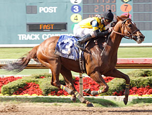 Awesome Gem Sparkles Again in Lone Star 'Cap Awesome Gem Sparkles Again in Lone Star 'Cap
