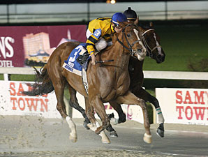Backtalk Looks to Follow Smarty's Hoofprints Backtalk Looks to Follow Smarty's Hoofprints
