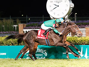 Bizzy Caroline Keeps Digging, Wins Mint Julep Bizzy Caroline Keeps Digging, Wins Mint Julep