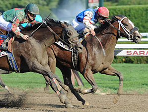 C C's Pal Surges to Honorable Miss Triumph C C's Pal Surges to Honorable Miss Triumph