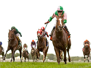Cape Blanco Sails Again in Arlington Million Cape Blanco Sails Again in Arlington Million