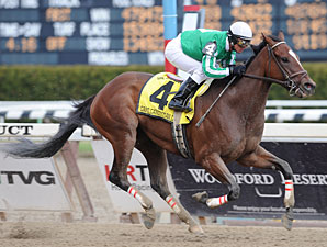'The Captain' Sails to Bay Shore Victory 'The Captain' Sails to Bay Shore Victory