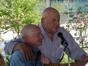 Alysheba Remembered at Memorial Service Alysheba Remembered at Memorial Service