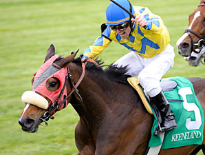 Daisy Devine Takes Aim at Keeneland Sweep Daisy Devine Takes Aim at Keeneland Sweep