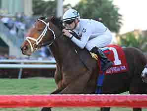 Doubles Partner Seeks Trip in Turf Classic Doubles Partner Seeks Trip in Turf Classic