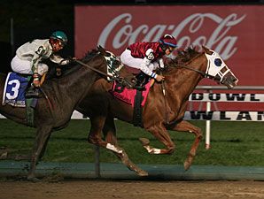 Etched Edges Kiss the Kid in Meadowlands Cup Etched Edges Kiss the Kid in Meadowlands Cup