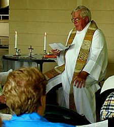 <b>Father Frank Niehaus</b> at River Downs