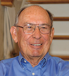 KY Breeder/Owner Frank Justice Dies KY Breeder/Owner Frank Justice Dies