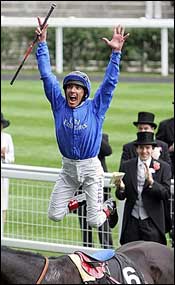 Jockey Dettori Suspended for Overuse of Whip Jockey Dettori Suspended for Overuse of Whip
