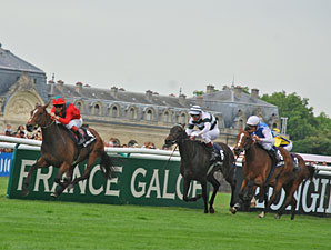 Golden Lilac Shines in Prix de Diane Golden Lilac Shines in Prix de Diane