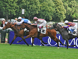 Goldikova Repeats in Prix d'Ispahan Goldikova Repeats in Prix d'Ispahan