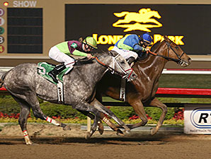 Grand Contender Edges Taptowne in Texas Mile Grand Contender Edges Taptowne in Texas Mile
