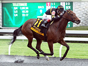 Gypsy Robin Soars to Victory in Raven Run