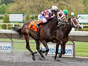 Imposing Grace Surges to Arlington Matron Win Imposing Grace Surges to Arlington Matron Win