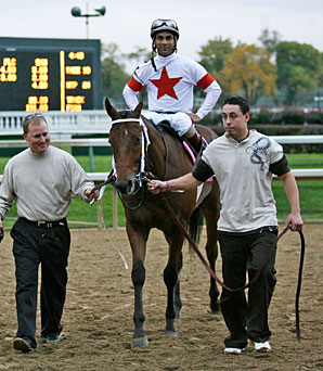 Inca King Takes Commonwealth Crown Inca King Takes Commonwealth Crown
