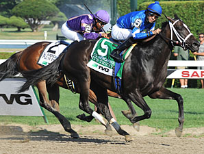 It's Tricky Puts Away Plum Pretty in CCA Oaks