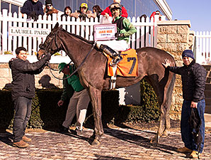 Trainer Ness Records His 2,000th Victory Trainer Ness Records His 2,000th Victory