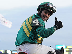 Three Honored by Jockeys' Guild Three Honored by Jockeys' Guild