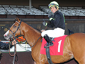 Castellano Wins Six at Aqueduct Castellano Wins Six at Aqueduct