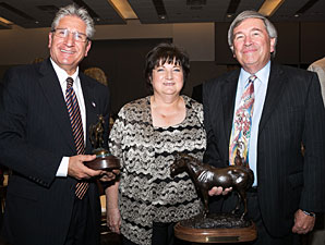 Equine Advocates Holds 12th Annual Dinner Equine Advocates Holds 12th Annual Dinner