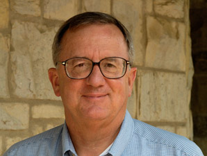 Keeneland's Williams to Retire After 38 Years Keeneland's Williams to Retire After 38 Years