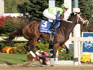 Juanita Never Threatened in Indiana Oaks Juanita Never Threatened in Indiana Oaks