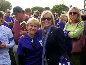 Fans and Horsemen Join for Cancer Walk Fans and Horsemen Join for Cancer Walk