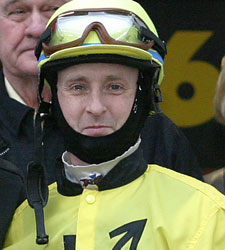 Jockey Vitek, 36, Succumbs to Leukemia Jockey Vitek, 36, Succumbs to Leukemia
