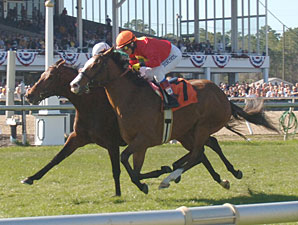 Karelian Stuns Champion Gio Ponti Karelian Stuns Champion Gio Ponti