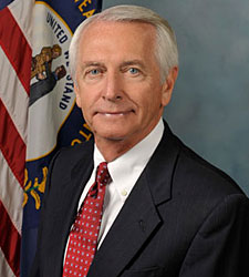 Governor Implements New KY Drug Regulations Governor Implements New KY Drug Regulations