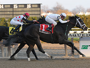 Leah's Secret Rallies for Top Flight Win Leah's Secret Rallies for Top Flight Win