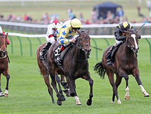 'Lightening' Strikes in Cheveley Park Stakes 'Lightening' Strikes in Cheveley Park Stakes