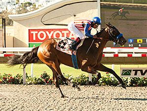 Record Breakers Headed for Del Mar Debutante Record Breakers Headed for Del Mar Debutante