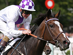 Lush Lashes Wins Yorkshire Oaks in Style Lush Lashes Wins Yorkshire Oaks in Style