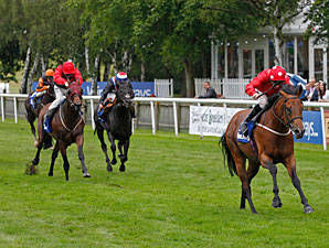 Mayson Wires Field to Upset Darley July Cup Mayson Wires Field to Upset Darley July Cup