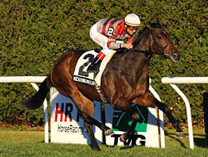 Long Island: Mekong Melody Sings Winning Tune