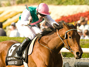 Midday Impressive Yet Again in Prix Vermeille Midday Impressive Yet Again in Prix Vermeille