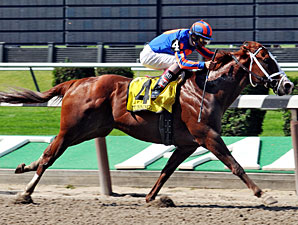Munnings Wins First Stakes in Woody Stephens Munnings Wins First Stakes in Woody Stephens