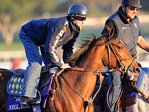 Sovereign Stable in Big Show With Negligee Sovereign Stable in Big Show With Negligee