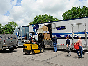Hagyard Ships Supplies to Tornado Horses Hagyard Ships Supplies to Tornado Horses