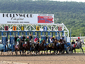 Penn National Plans to Race 200 Days in 2014 Penn National Plans to Race 200 Days in 2014