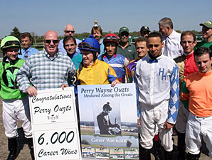 Jockey Ouzts Joins Elite 6,000-Win Club Jockey Ouzts Joins Elite 6,000-Win Club