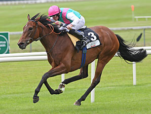 Promising Victory in Pretty Polly Stakes Promising Victory in Pretty Polly Stakes