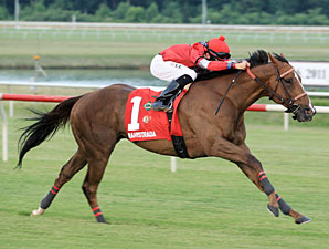 Rahystrada, Aruna Big Winners at Colonial Rahystrada, Aruna Big Winners at Colonial