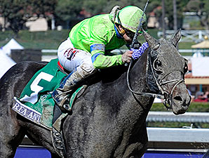 Ria Antonia Posts Bullet Move at Santa Anita Ria Antonia Posts Bullet Move at Santa Anita